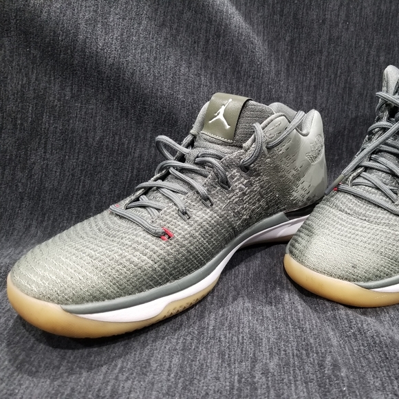 air jordan 31 low camo